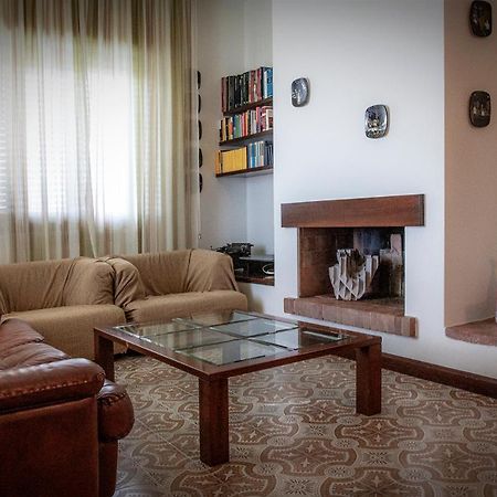 Casa Flo' Villa Marina Di Carrara Bagian luar foto