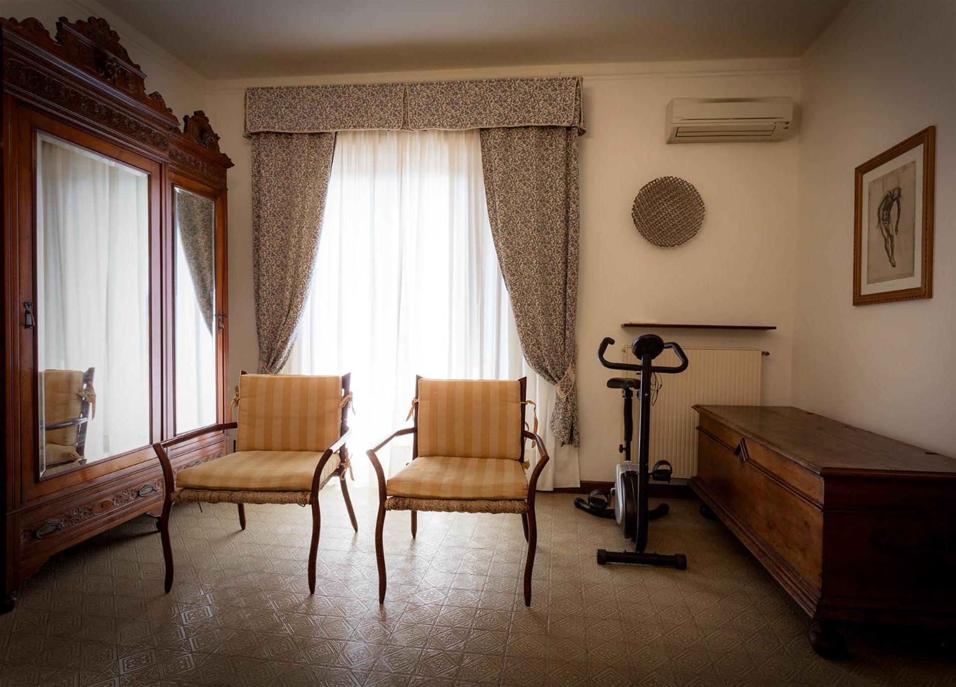 Casa Flo' Villa Marina Di Carrara Bagian luar foto